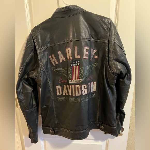 Harley-Davidson Men's Long Way Leather Jacket, 98089-15VM - Picture 2 of 4